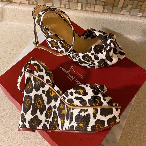 Authentic Charlotte Olympia STUNNING Miranda Bow Platform Leopard Wedges - Picture 11 of 12